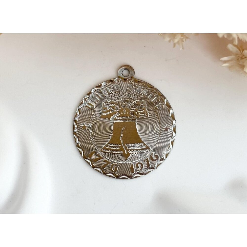 Beau Sterling Liberty Bell 1776 / 1976 925 Sterling Silver Vintage Pendant Charm